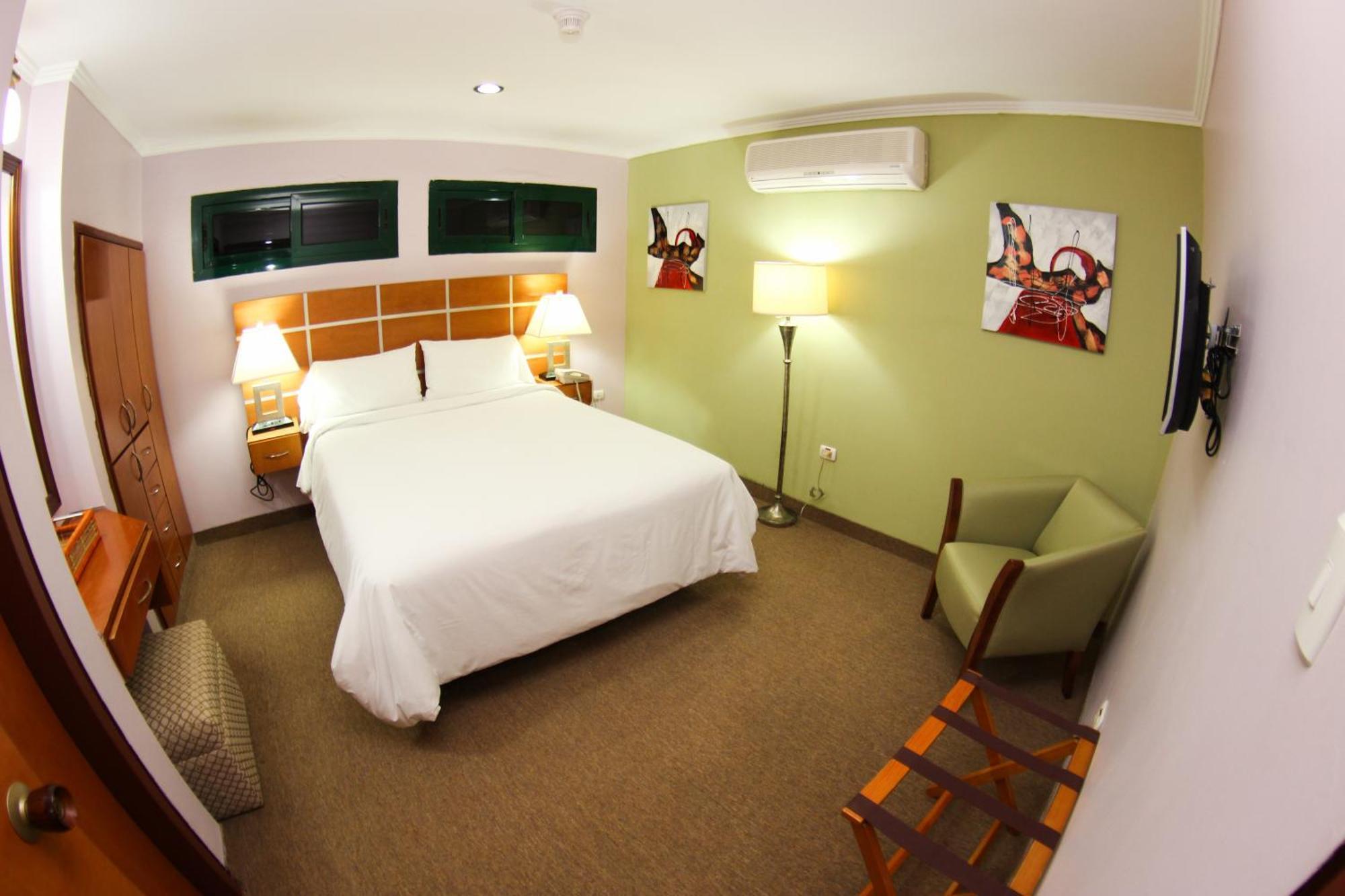 Santa Fe Inn Hotel Punto Fijo Exterior photo